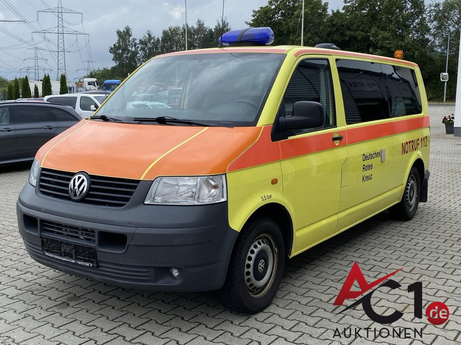 VW T5 2.5 TDI So.KFZ Krankentransportwagen inkl. Fahrtrage und Tragestuhl